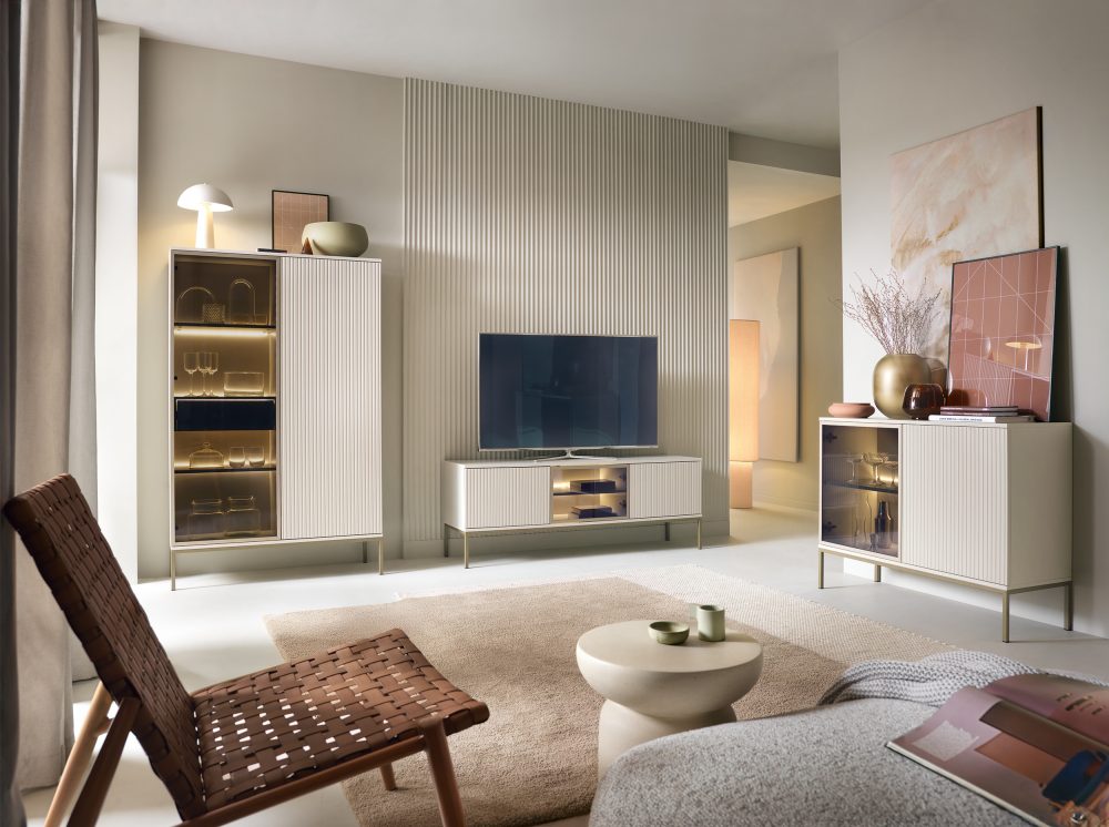 Laval K154 – Kommode, Kaschmir mit Lamellen, Breite 154 cm, Höhe 83 cm, Tiefe 39 cm – Bild 4