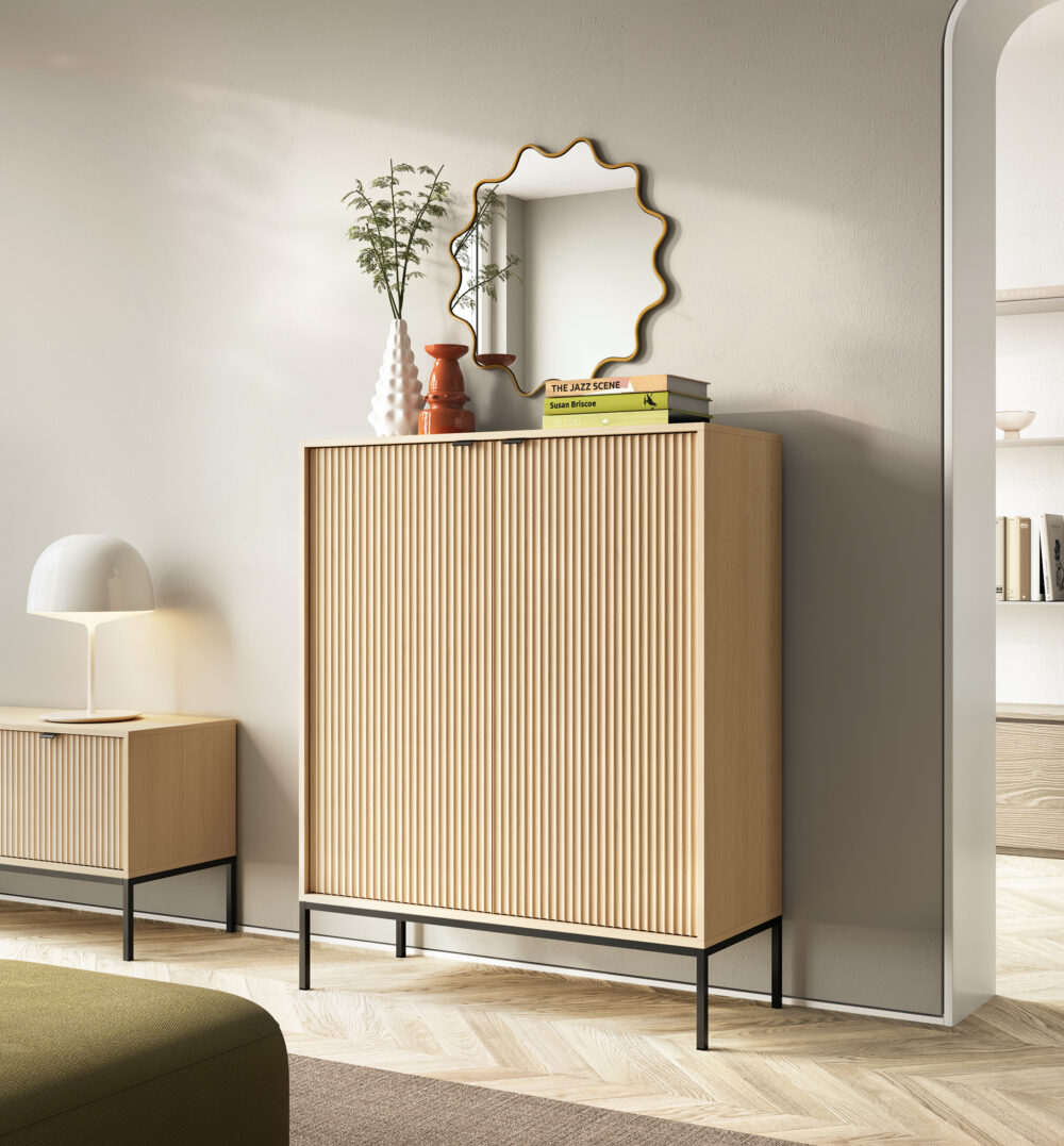Commode NANAIMO K104 - Farbe Eiche - Schwarze Griffe - Breite 104 cm, Höhe 125 cm, Tiefe 39 cm – Bild 6