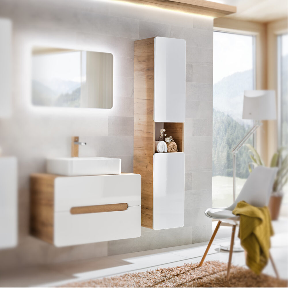 Hoher Badezimmer-Hängeschrank ARVIDA – Eiche – weiße Front – 2 Türen – abgerundete Ecken – 35 x 170 x 35 cm – Bild 2