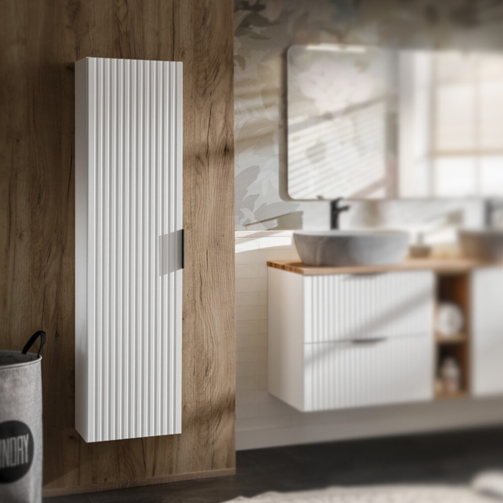 Hoher Badezimmer-Hängeschrank ADEN – Weiß – gefräste Fronten – 35 x 140 x 25 cm – Bild 2